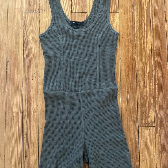 Twenty Montreal Bandier Everest Thermal Romper Bodysuit - Picture 2 of 5